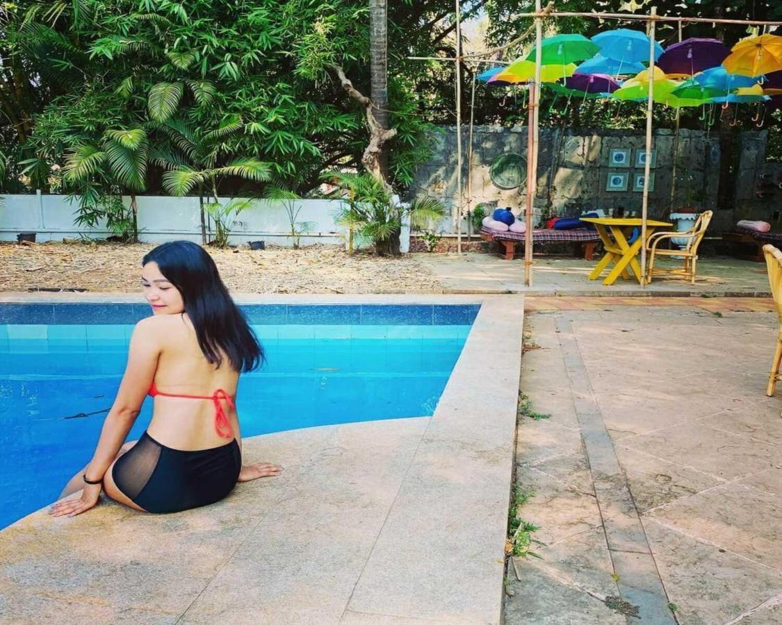 Piggy Calangute By Urban Nomads - Dorms & Pvt Rooms Exterior photo
