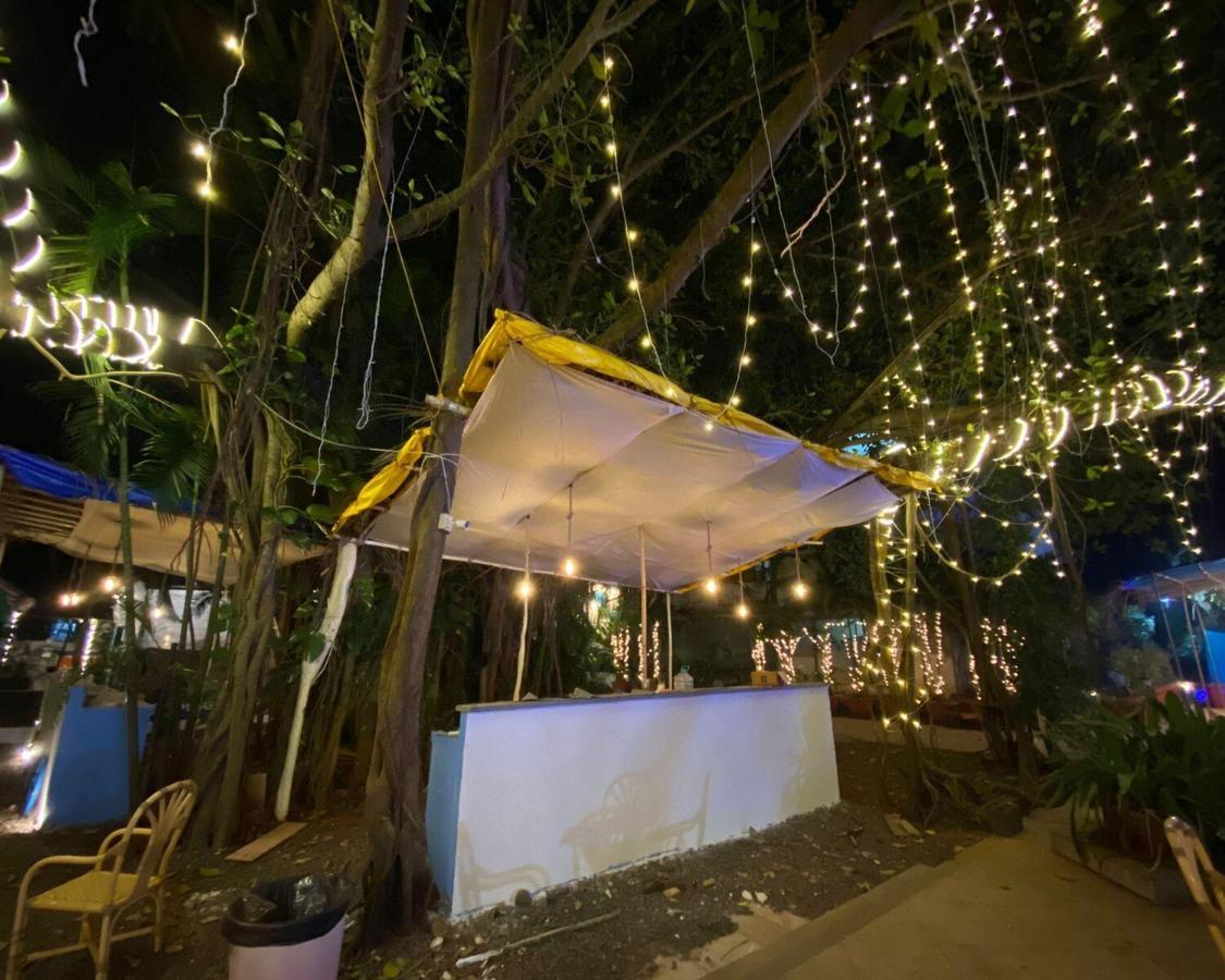 Piggy Calangute By Urban Nomads - Dorms & Pvt Rooms Exterior photo